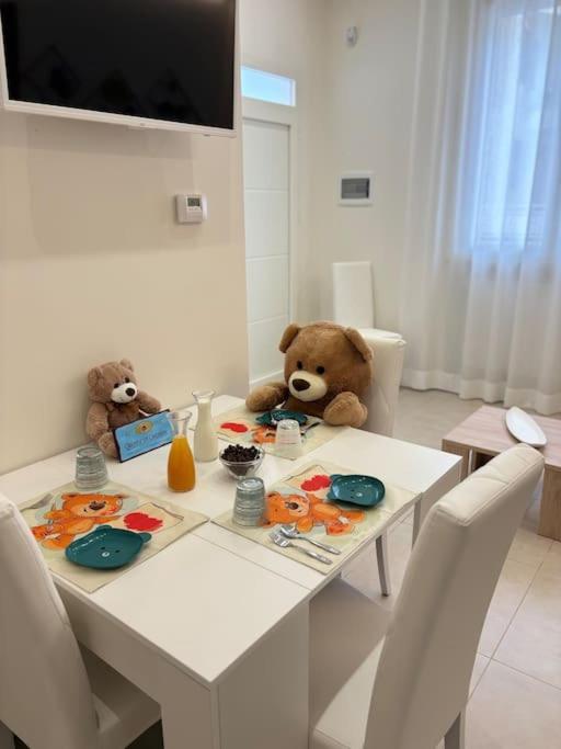 Teddy'S Home Luminoso Accogliente E Moderno Racale Extérieur photo