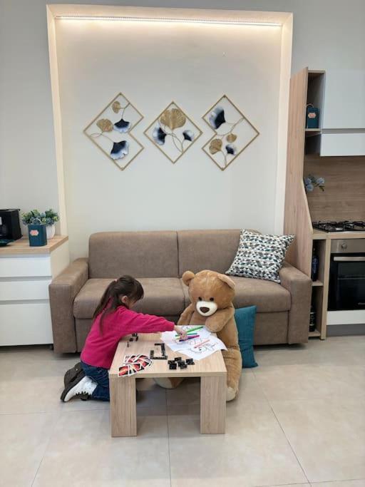 Teddy'S Home Luminoso Accogliente E Moderno Racale Extérieur photo